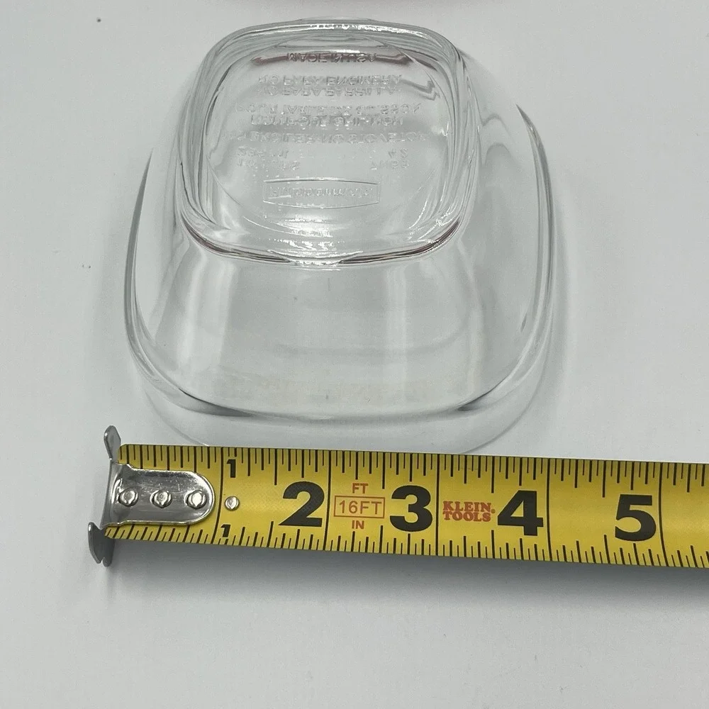 Rubbermaid Square Glass Container 1 cup/236mL 7N68 WITH‎ RED LID VTG RARE